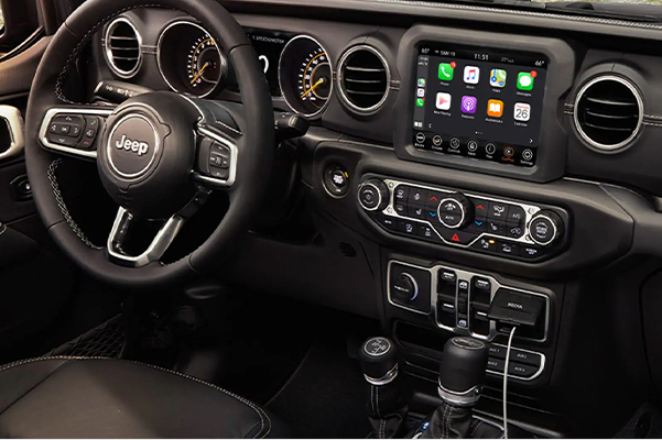 2021 Jeep Gladiator interior dashboard