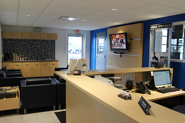Service Waiting Area at Rhienlander GM